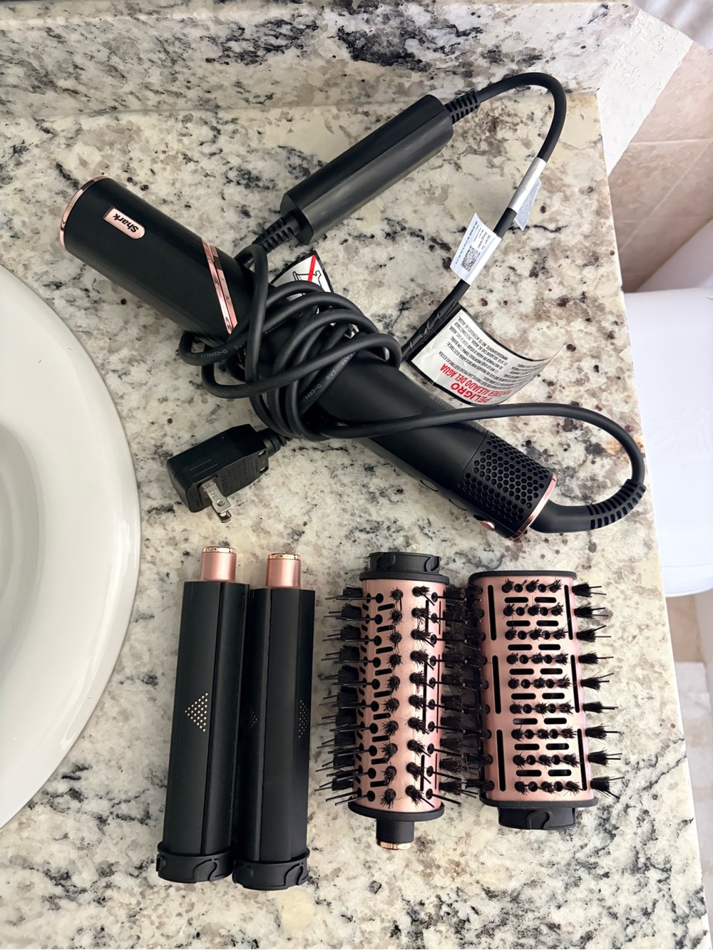 Shark flex Style Hair Dryer & Volumizer Attachments - Black & Rose Gold